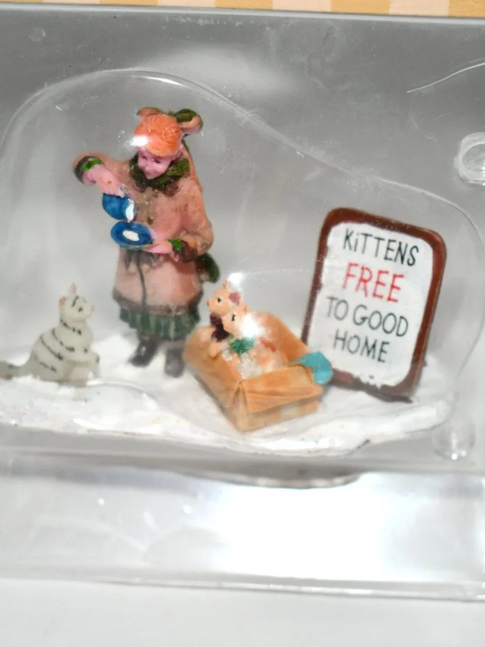 Lemax 2007 Free To Good Home Kittens Christmas Village Figurine, NWT